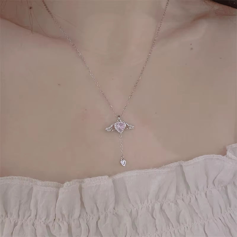 Collar Cupid Wings — Alas de Ángel Doradas | Acero Inoxidable 316L